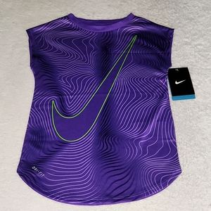 NWT Nike